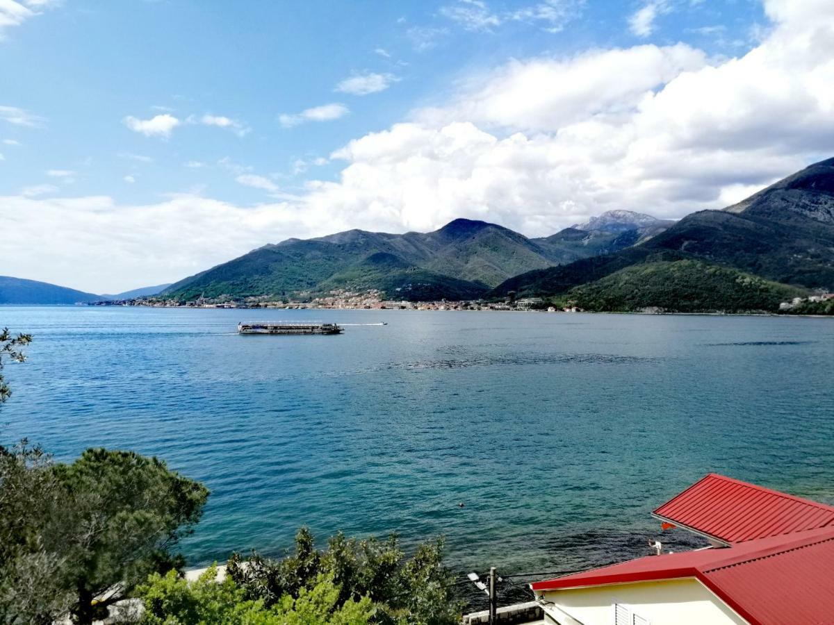 Olive Tree Apartments 티바트 외부 사진